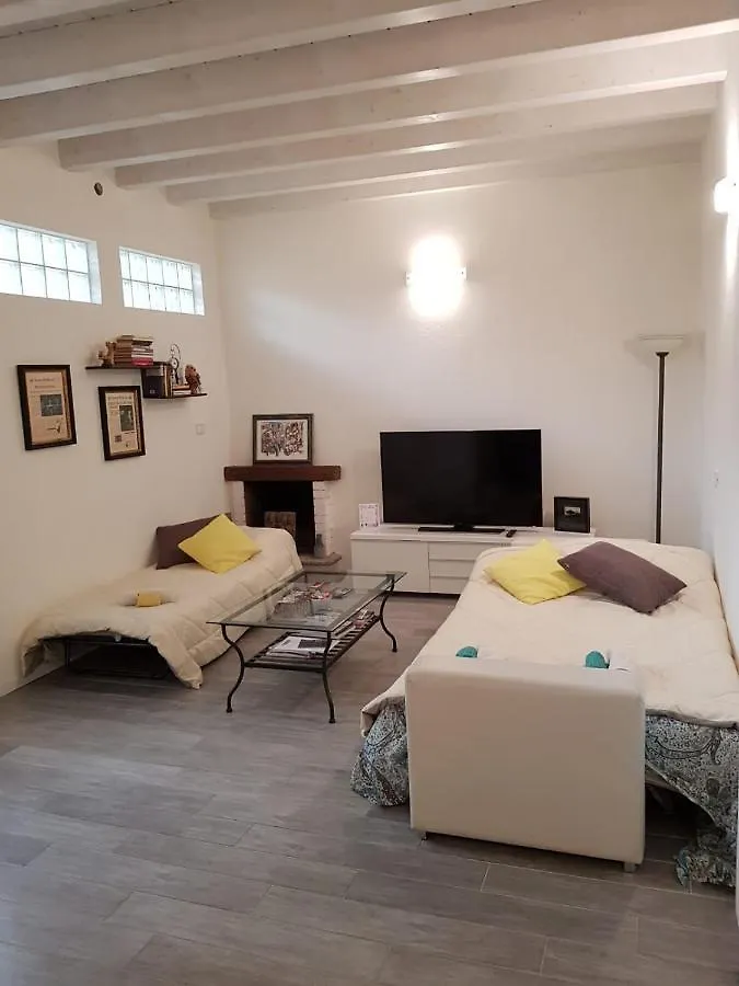Apartament La Casa Degli Artisti Como Włochy